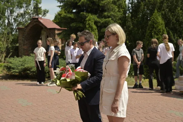 Upamiętnienie Procesu Szesnastu w Łąkoszynie