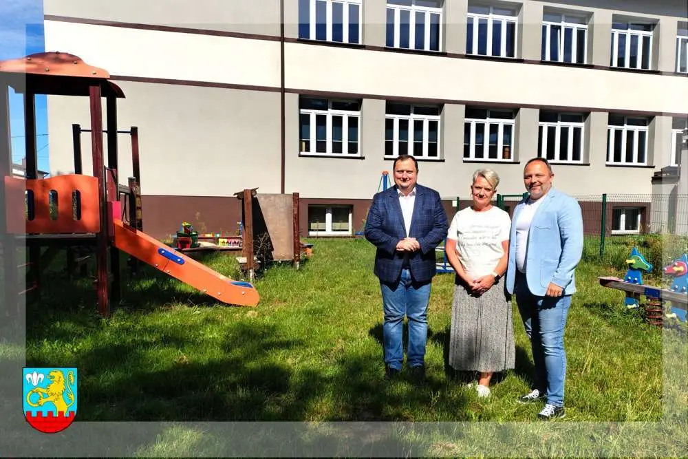 Rozpoczęcie modernizacji placu zabaw w Gołębiewku Nowym